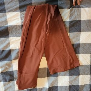 Lululemon Groove pants size 4